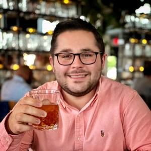 Meet your Posher, Nik